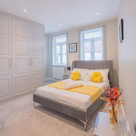 Stunning 3 Bd House-Tottenham Hotspur Stadium-Parking And Wifi Free London Exterior photo