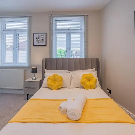 Stunning 3 Bd House-Tottenham Hotspur Stadium-Parking And Wifi Free London Exterior photo
