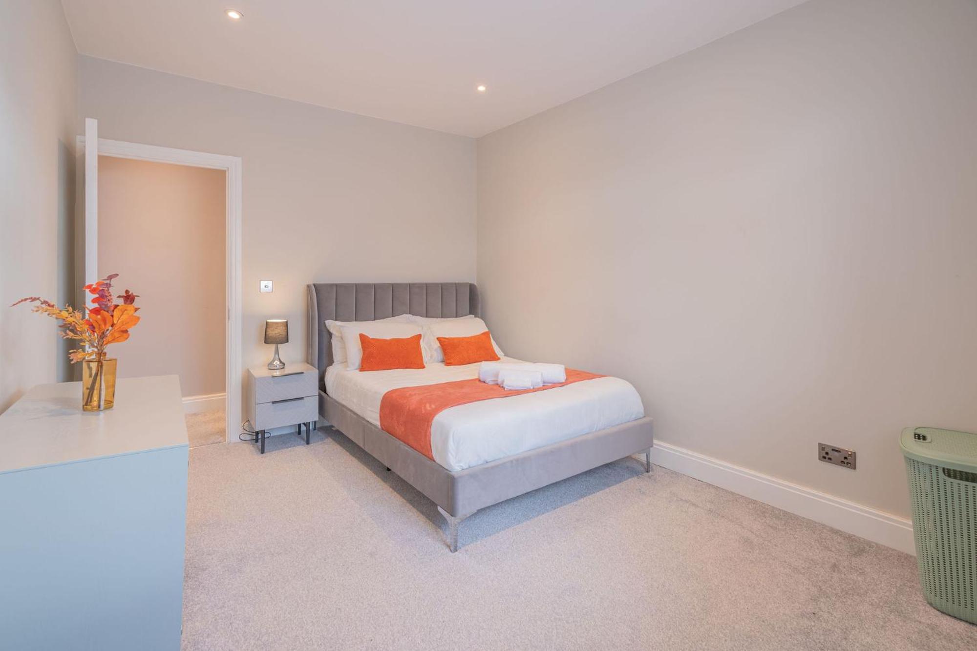 Stunning 3 Bd House-tottenham Hotspur Stadium-parking And Wifi Free Holiday home *