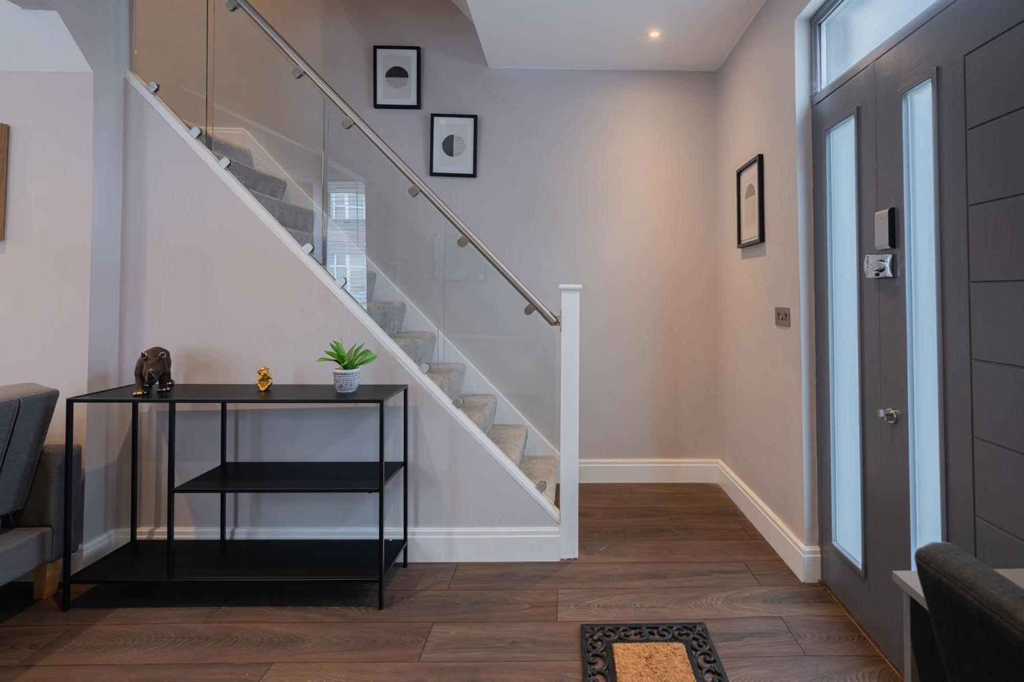 Stunning 3 Bd House-tottenham Hotspur Stadium-parking And Wifi Free *